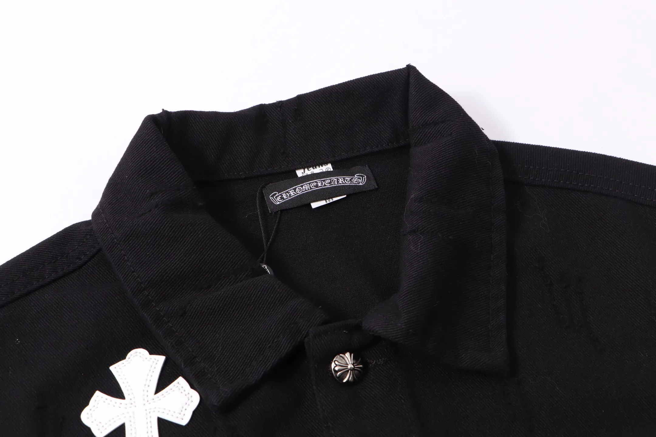 P310 Chrome Hearts Chrome Hearts leather cross-piece embroidered shirt denim jacket Color: black blue black Size: M L XL XXL XXXL